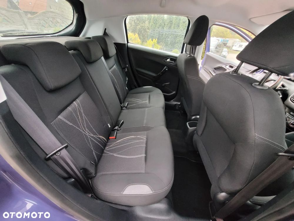 Peugeot 208 PureTech 82 ETG5 Stop & Start Active - 9