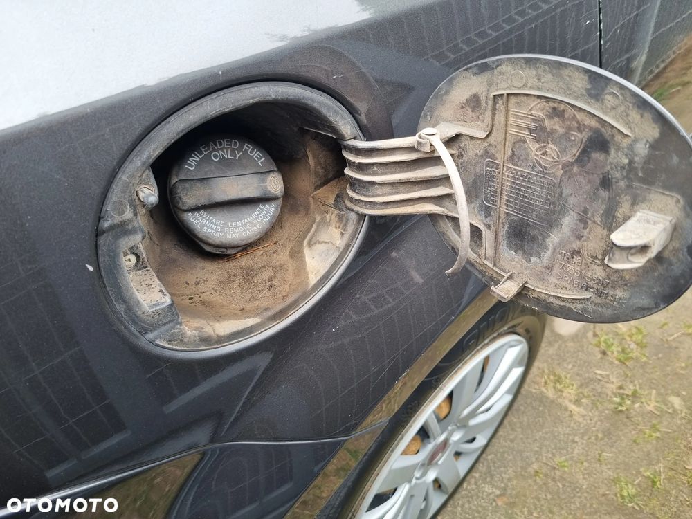 Fiat Linea 1.4 Dynamic Euro5 - 27