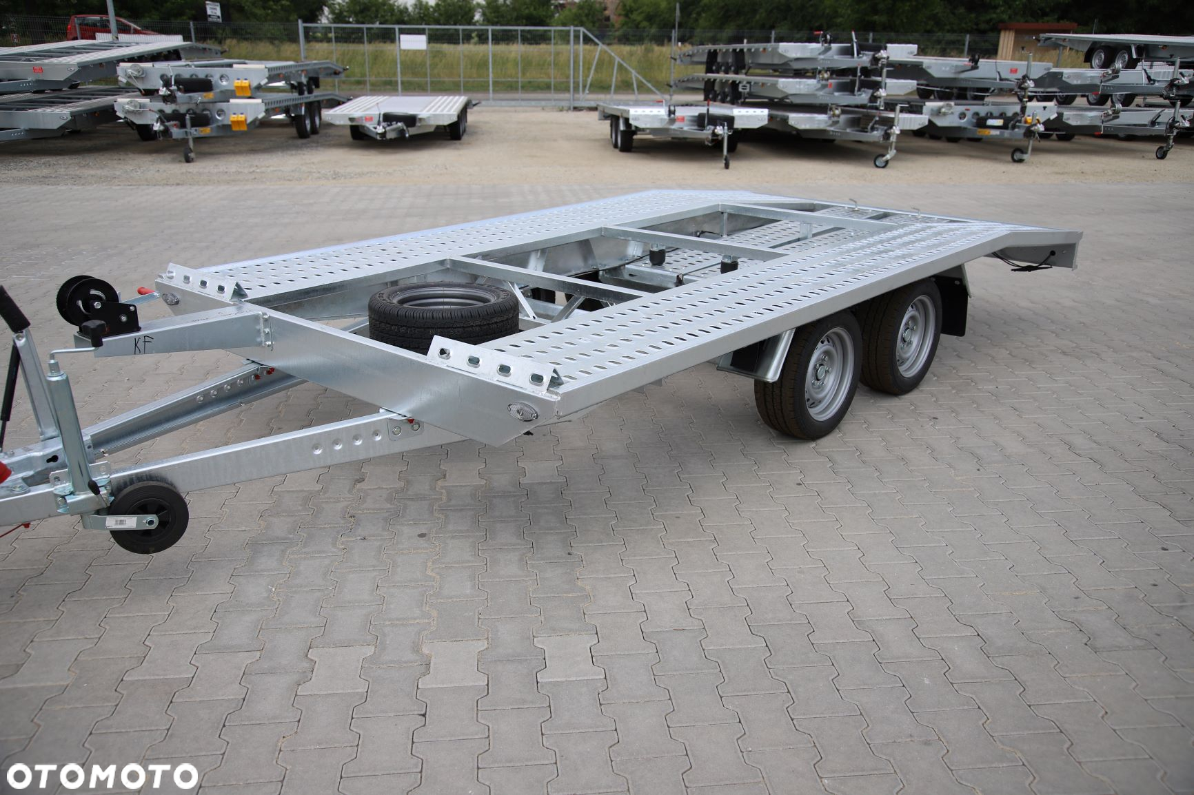 Niewiadów Jupiter 4 x  2 195 R 13 C - 2