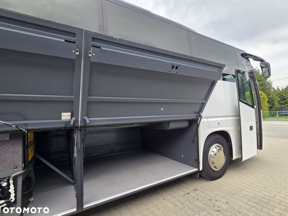 VDL BOVA FHD 2 / SPROWADZONA / WC / 59 MIEJSC / EURO 6 - 15