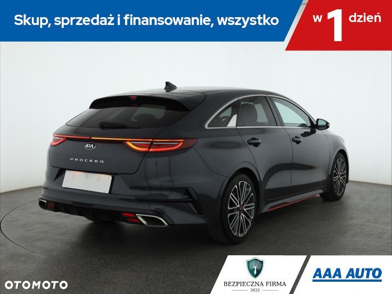 Kia ProCeed - 6
