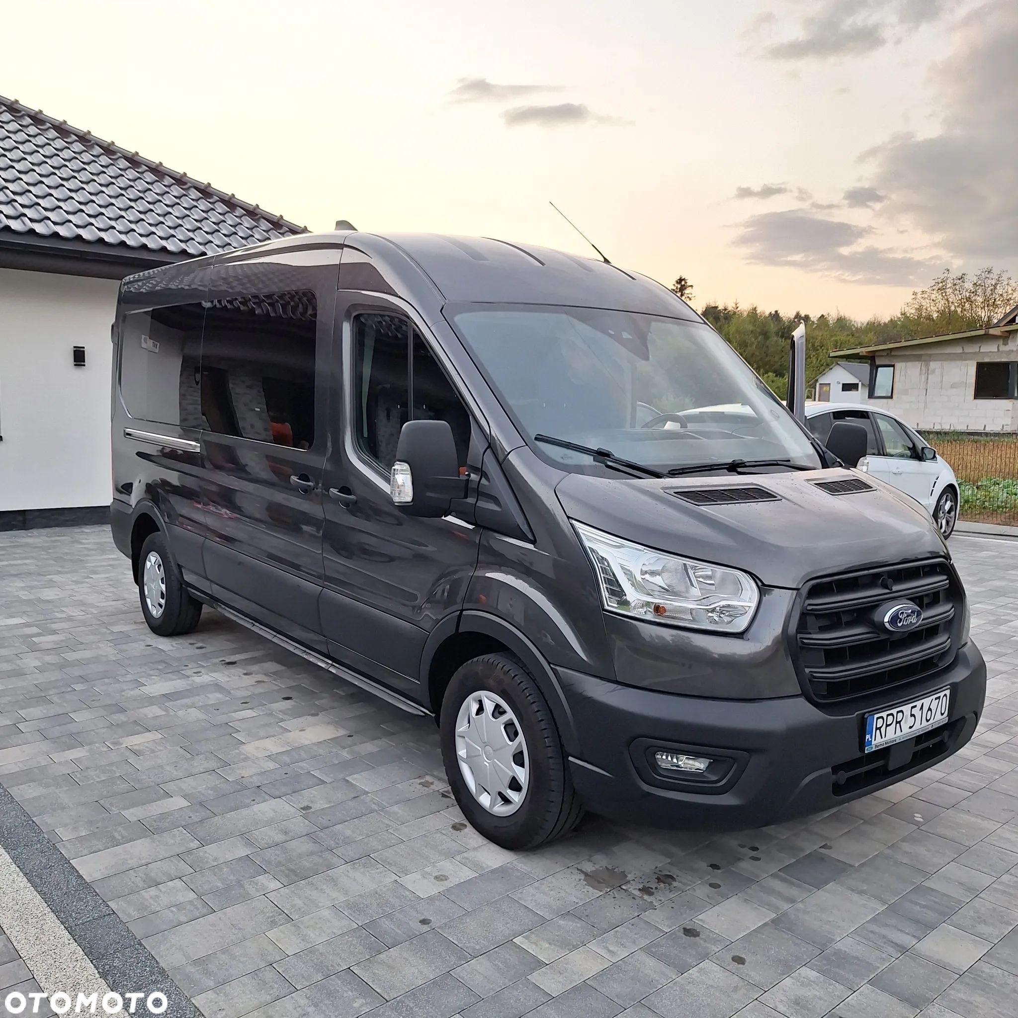 Ford Transit - 1