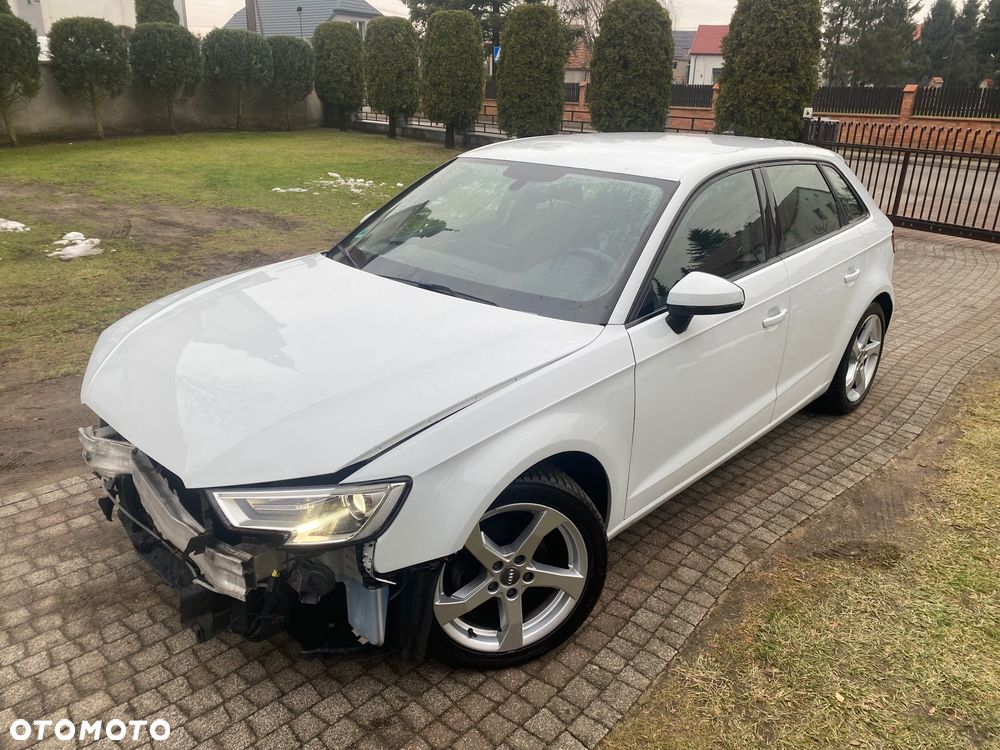 Audi A3 Sportback 35 TFSI cylinder on demand design - 3