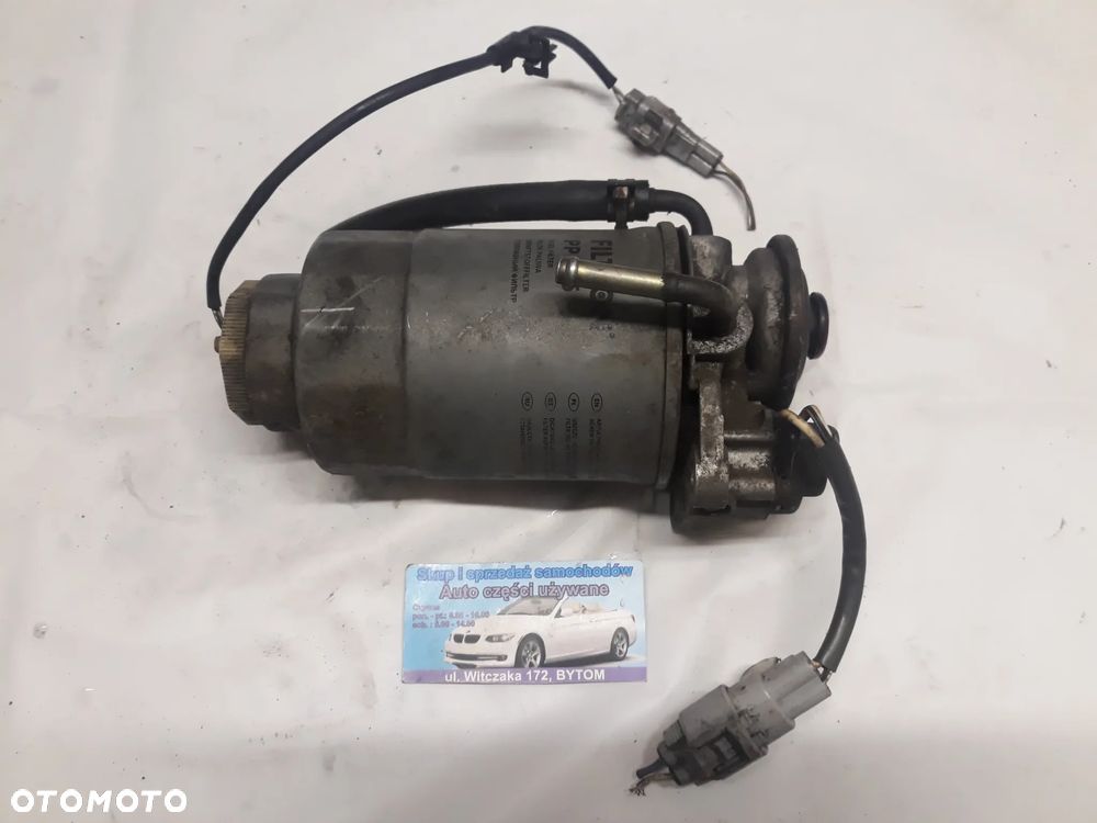 OBUDOWA FILTRA PALIWA TOYOTA AVENSIS II T25  2,0 D4D 2003r - 1
