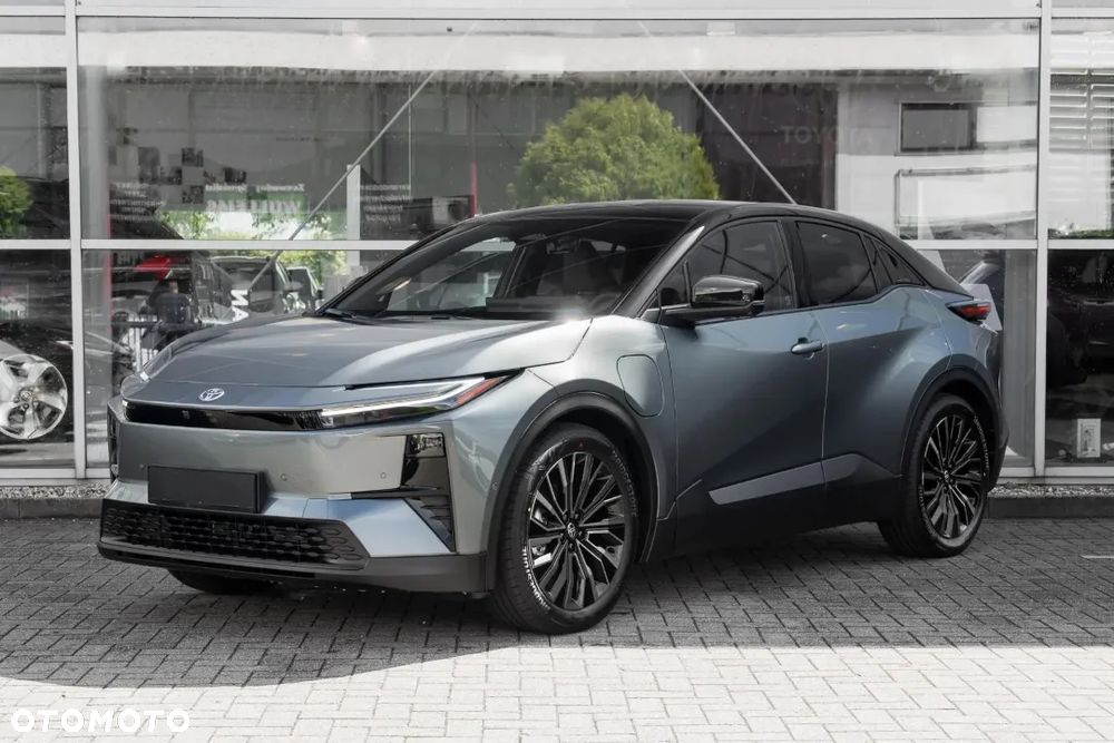 Toyota C-HR+ - 3