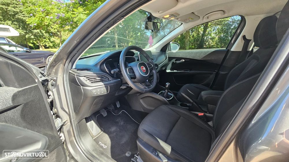 Fiat Tipo 1.3 M-Jet Easy - 10