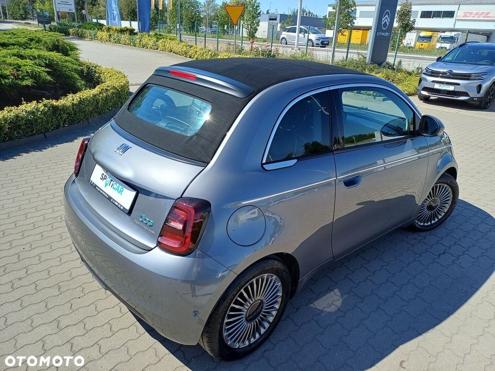 Fiat 500e - 11
