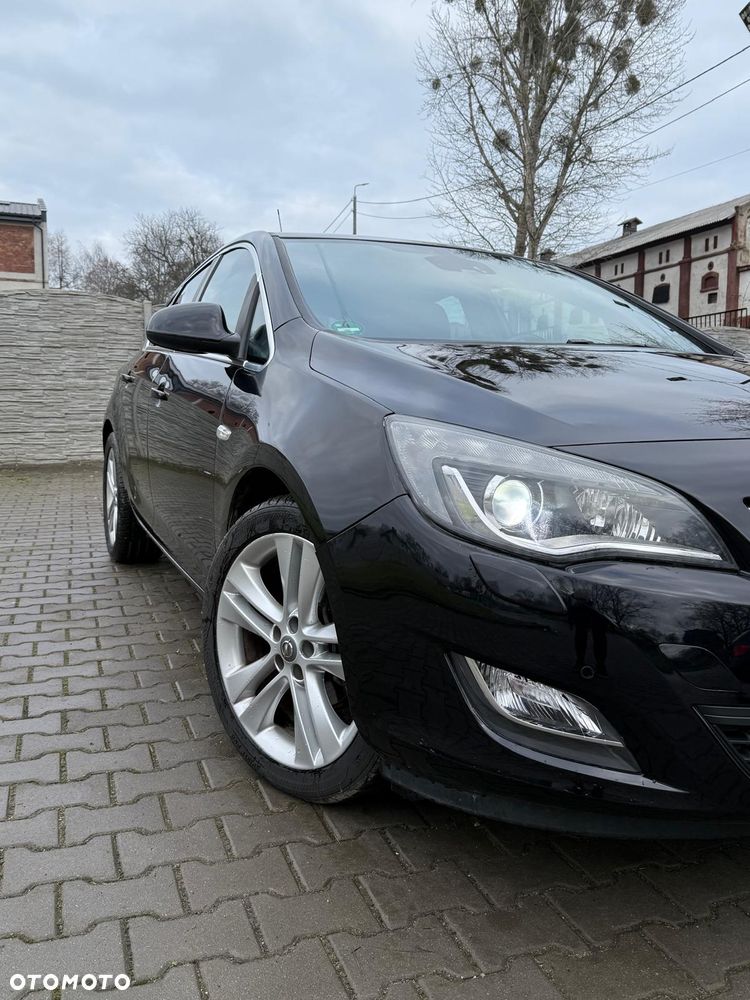 Opel Astra 1.4 Turbo Cosmo - 3