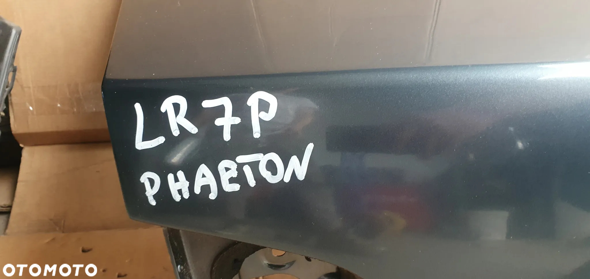 Klapa bagażnika tył tylna VW Phaeton LR7T - 8