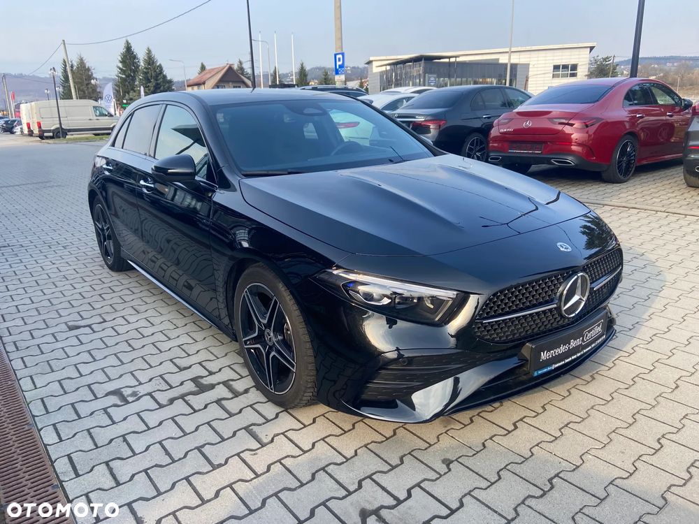 Mercedes-Benz Klasa A 200 AMG Line 7G-DCT - 3
