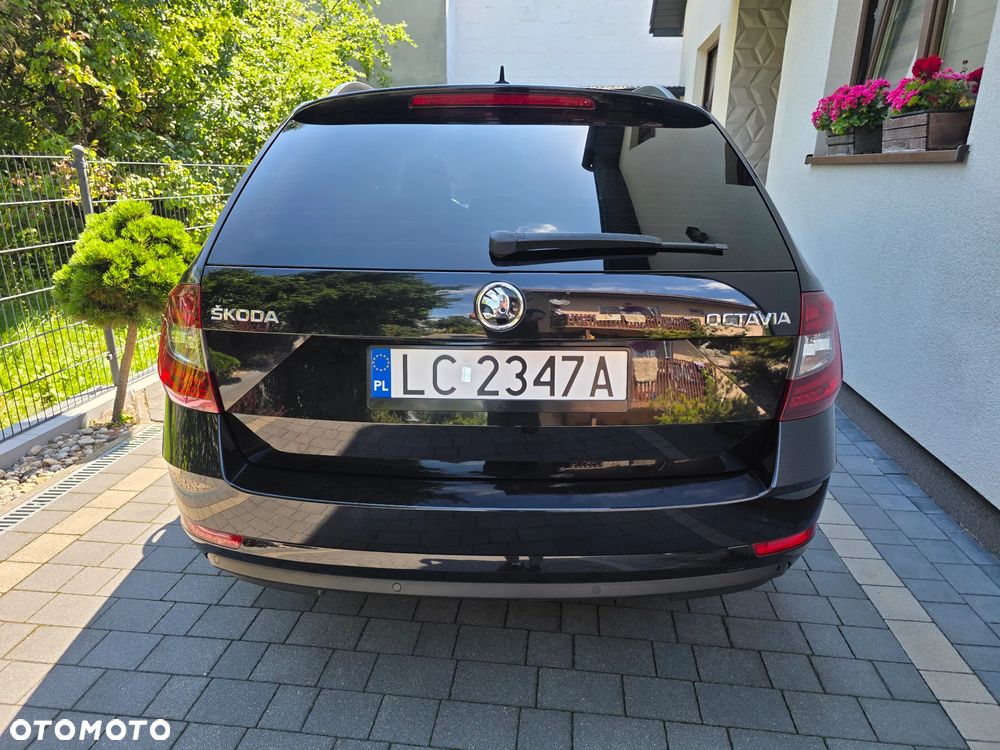 Skoda Octavia 1.6 TDI Sport Edition - 18