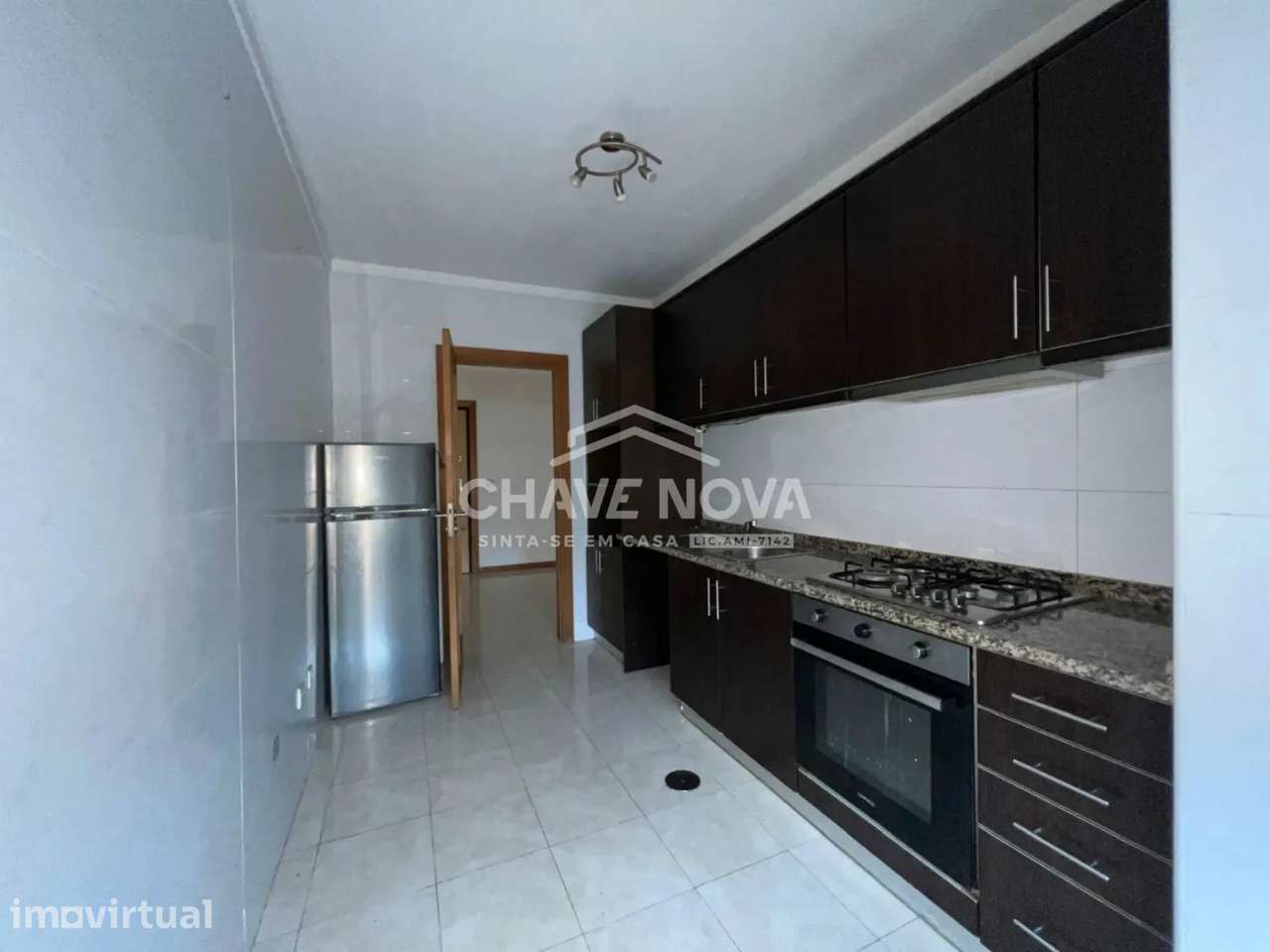 Apartamento T3 c/ Lugar de Garagem em Canelas (Edifício Prestige) - Grande imagem: 4/27