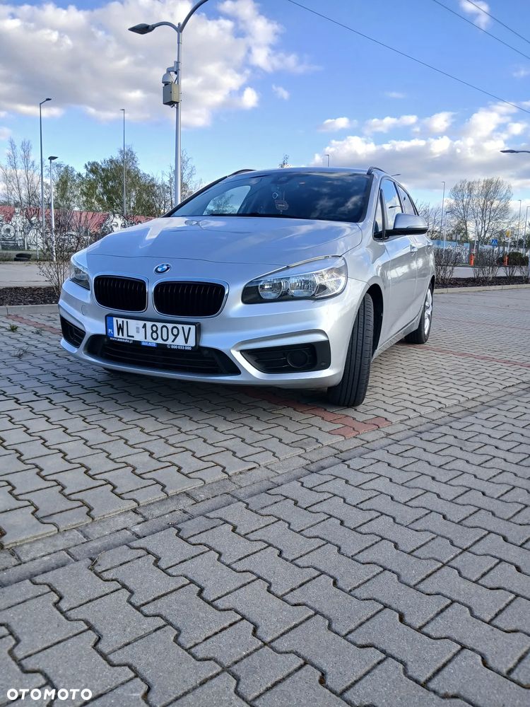 BMW Seria 2 216d - 3