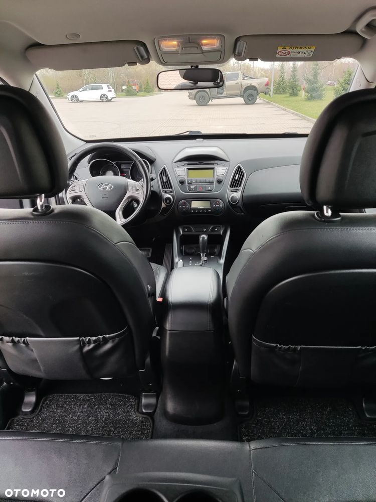 Hyundai Tucson 2.0 CRDI 4WD Automatik Premium - 13