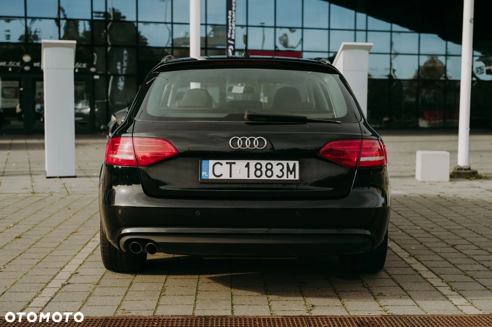 Audi A4 - 4