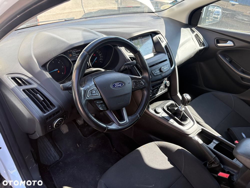 Ford Focus 1.5 TDCi ECOnetic 88g Start-Stopp-System Business - 10