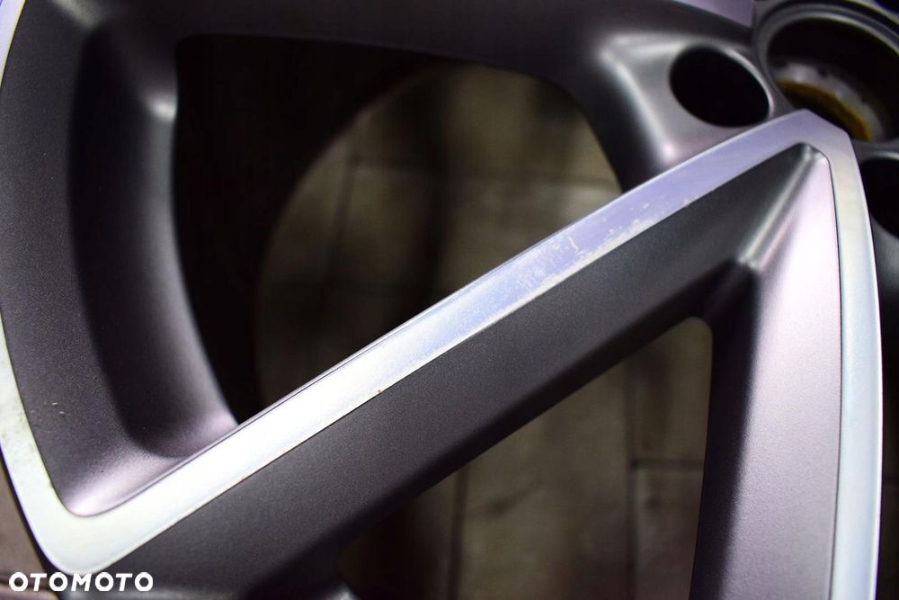 AUDI 20 ,,S-Line TT RS 8S0 Oryginał - 5