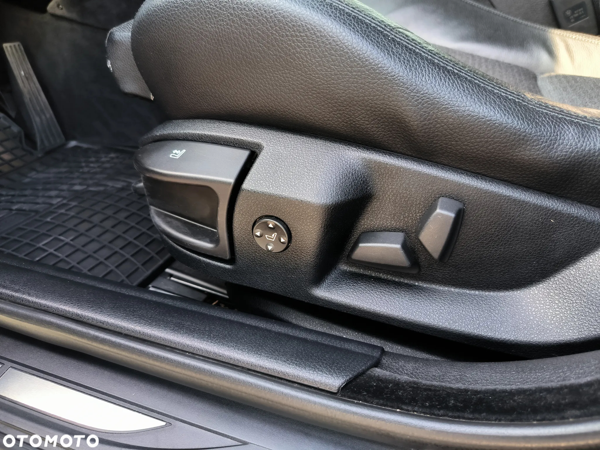 BMW Seria 5 520d Touring - 16