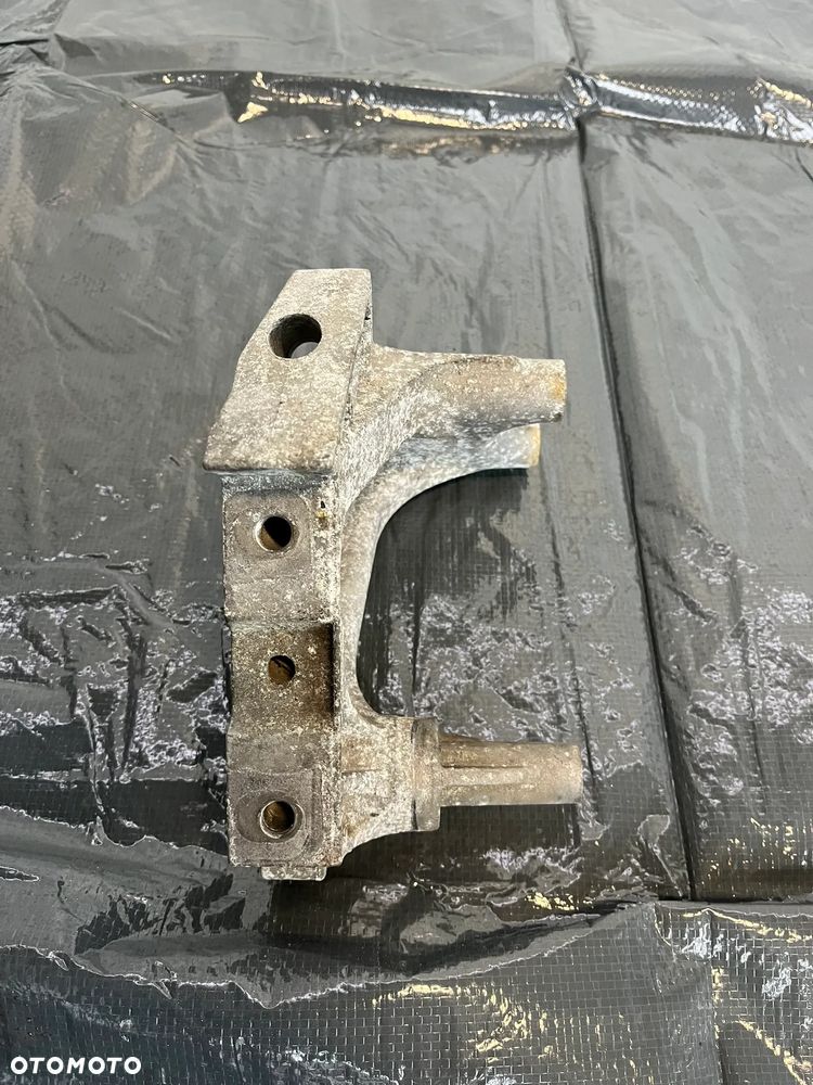 Poduszka Łapa Mocowanie Silnika VW Skoda Audi 04L199207D - 2