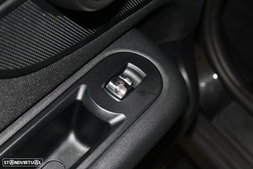 MINI Clubman One D Auto - 27