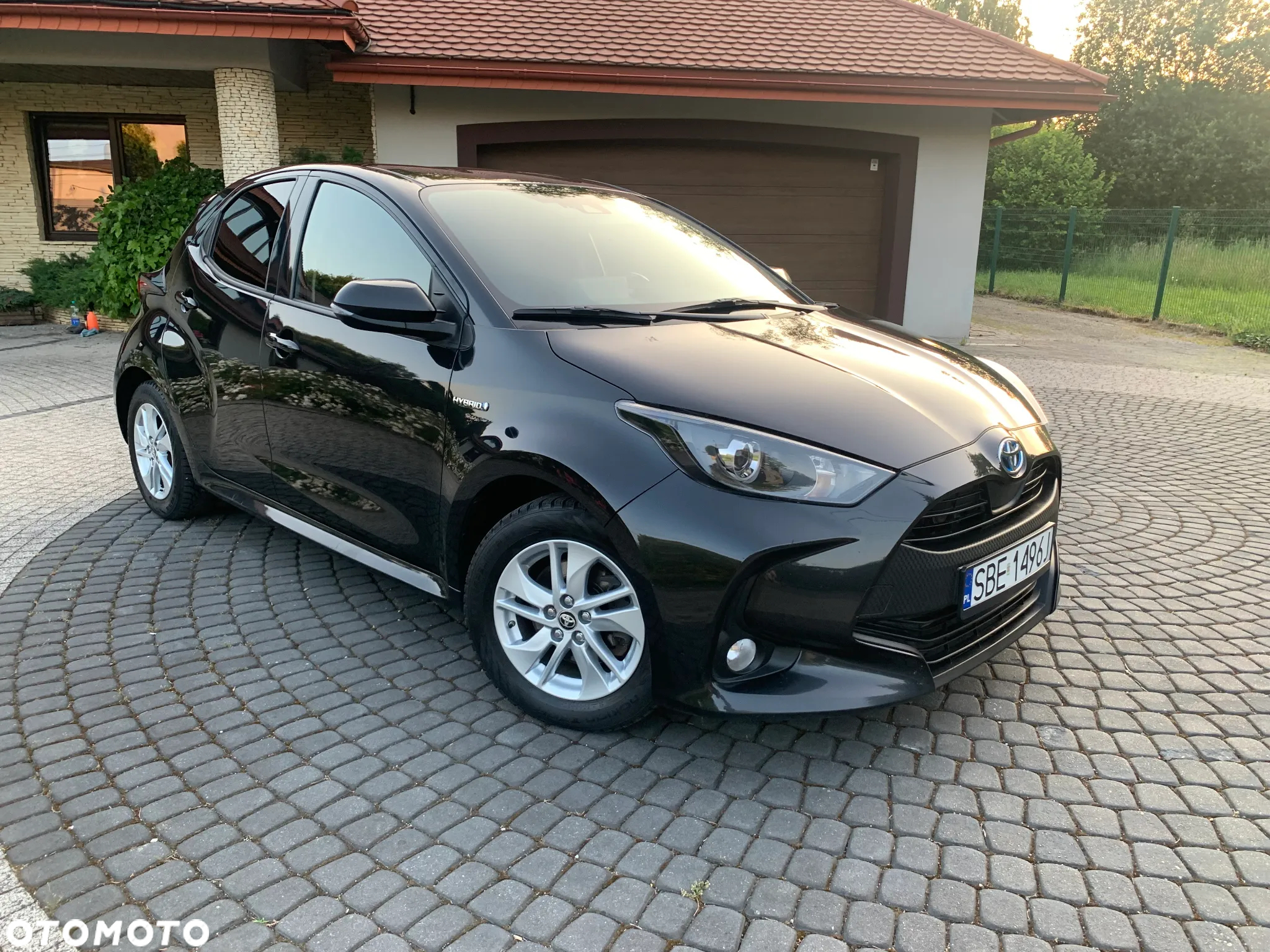 Toyota Yaris Hybrid 1.5 Executive - 8