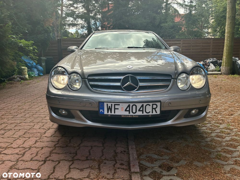 Mercedes-Benz CLK - 4