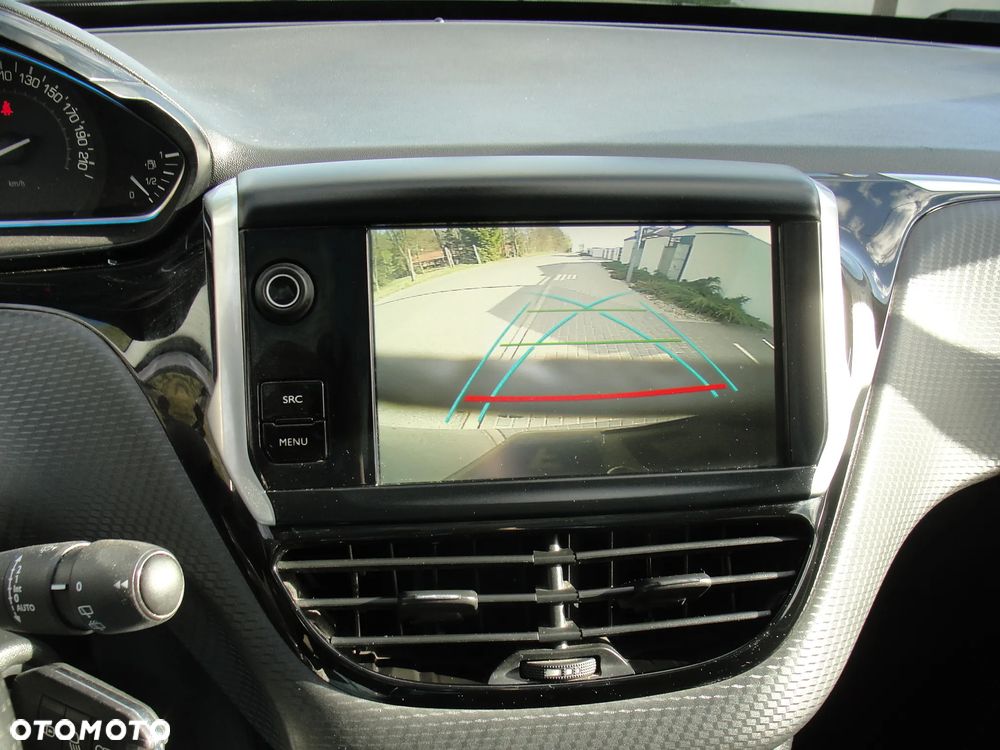 Peugeot 2008 PureTech 110 Stop&Start EAT6 Crossway - 16