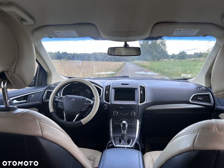 Ford Edge - 9