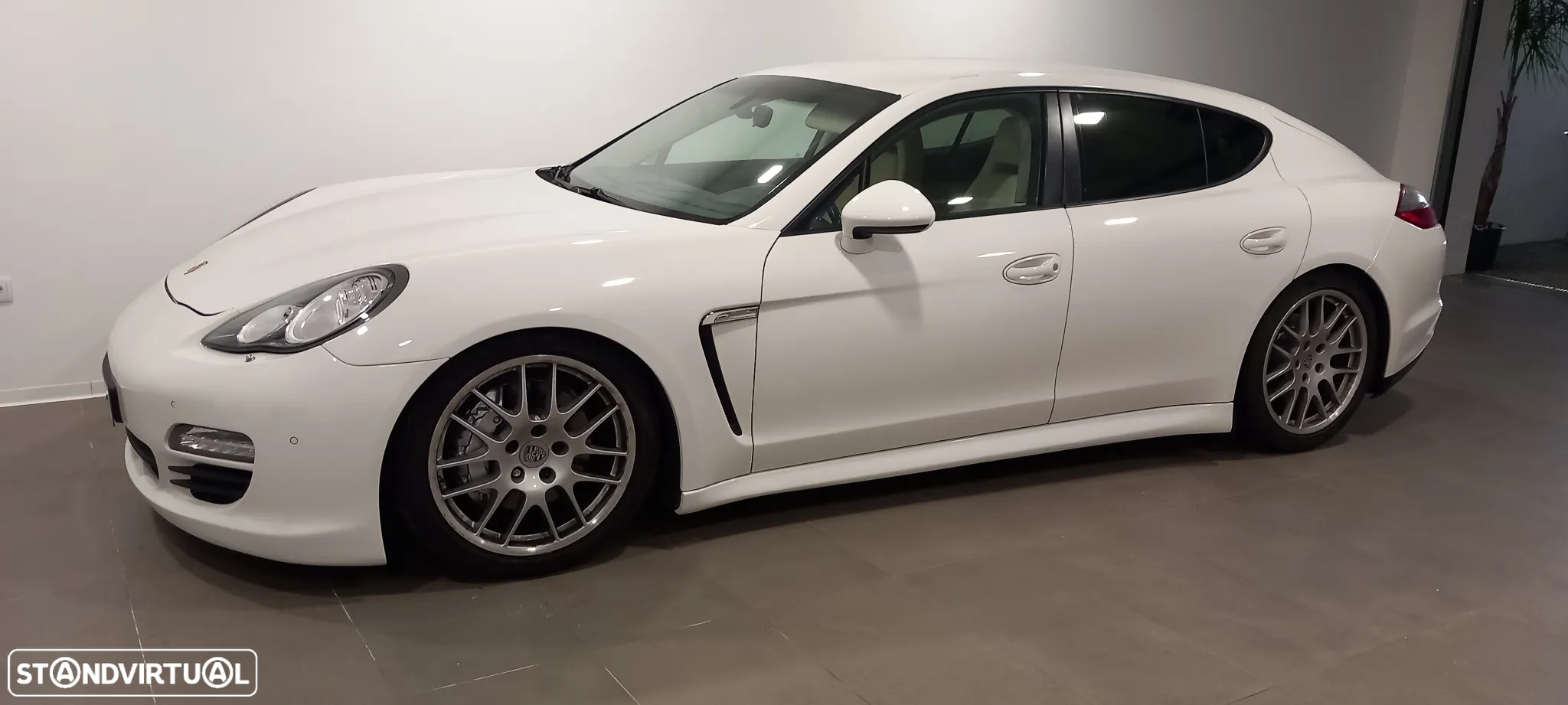 Porsche Panamera Diesel - 2