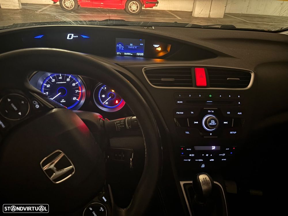 Honda Civic 1.4 i-VTEC Elegance - 3