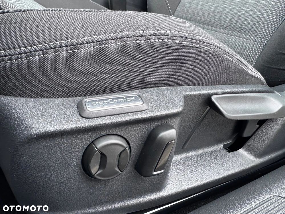Volkswagen Passat 2021