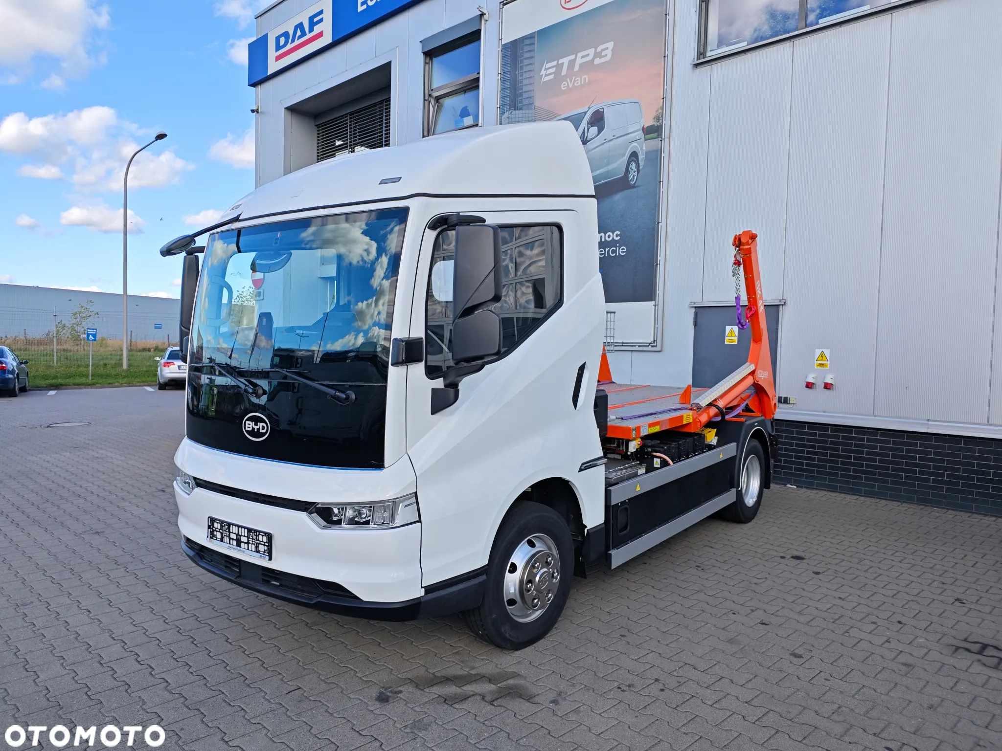 BYD ETM6 - 2