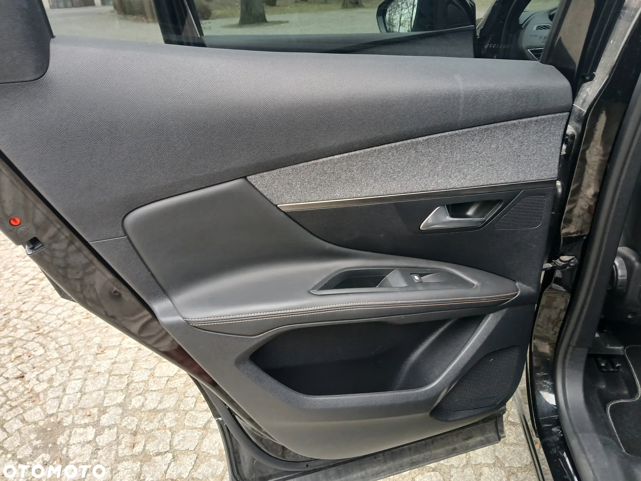 Peugeot 3008 - 11