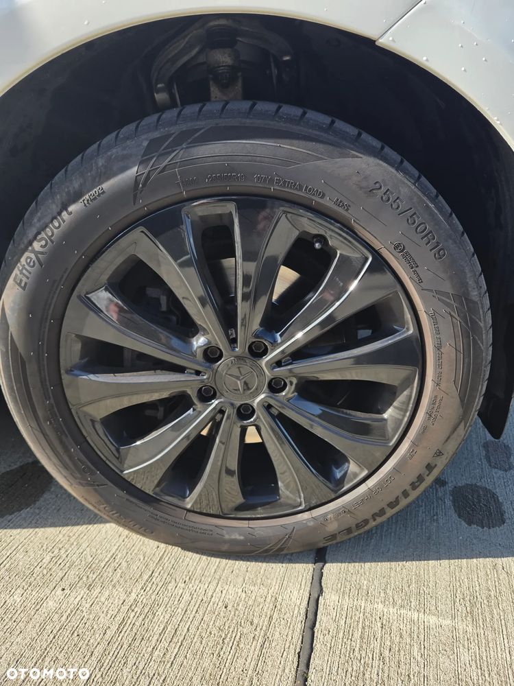 Mercedes-Benz ML 350 BlueTec 4-Matic - 16