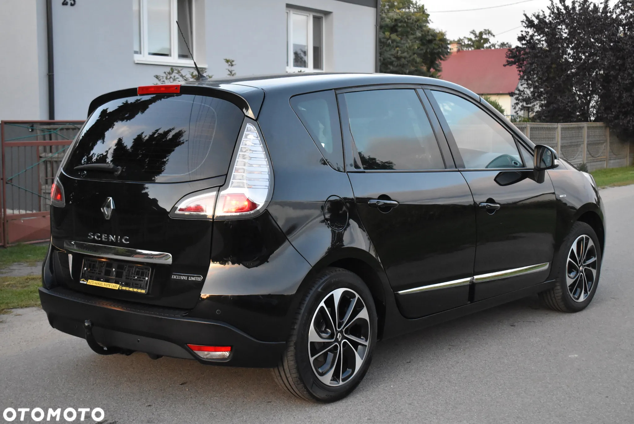 Renault Scenic ENERGY TCe 130 S&S Xmod Bose Edition - 12