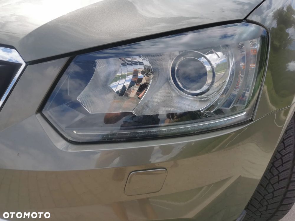 Skoda Yeti Outdoor 2.0 TDI 4x4 DSG Adventure - 25