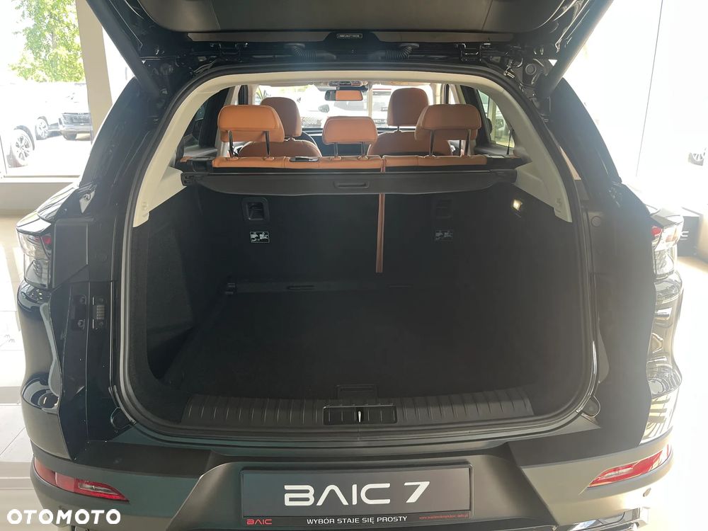 BAIC 7 1.5T Luxury Plus DCT - 13