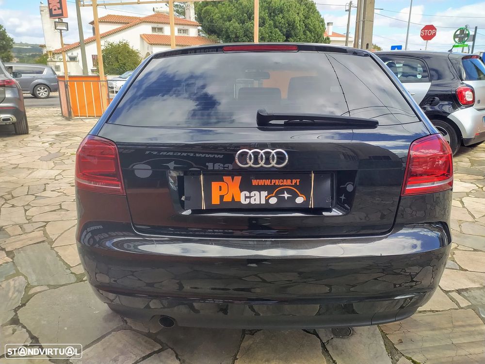Audi A3 1.6 TDI DPF Attraction - 34
