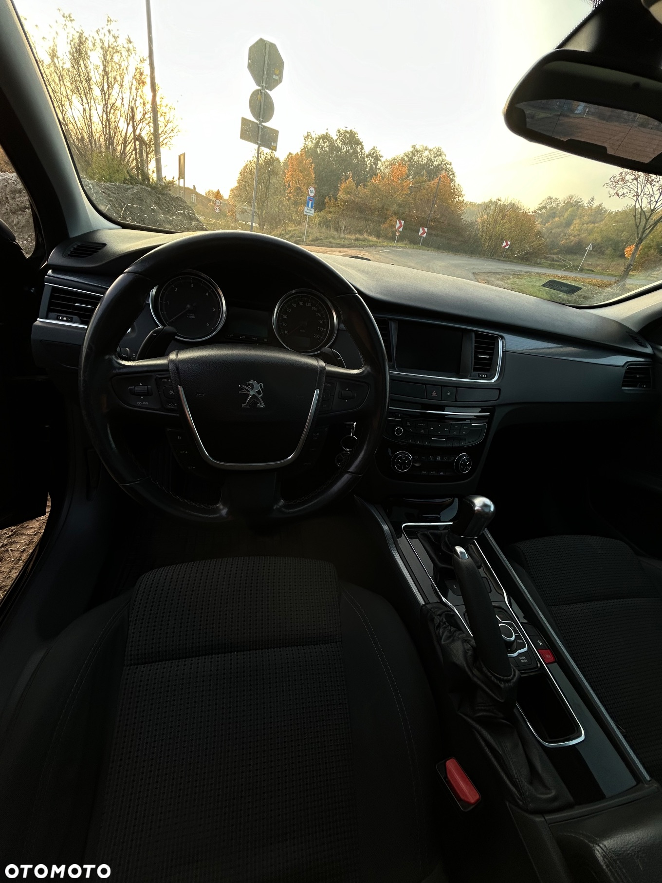 Peugeot 508 1.6 e-HDi Active S&S - 9