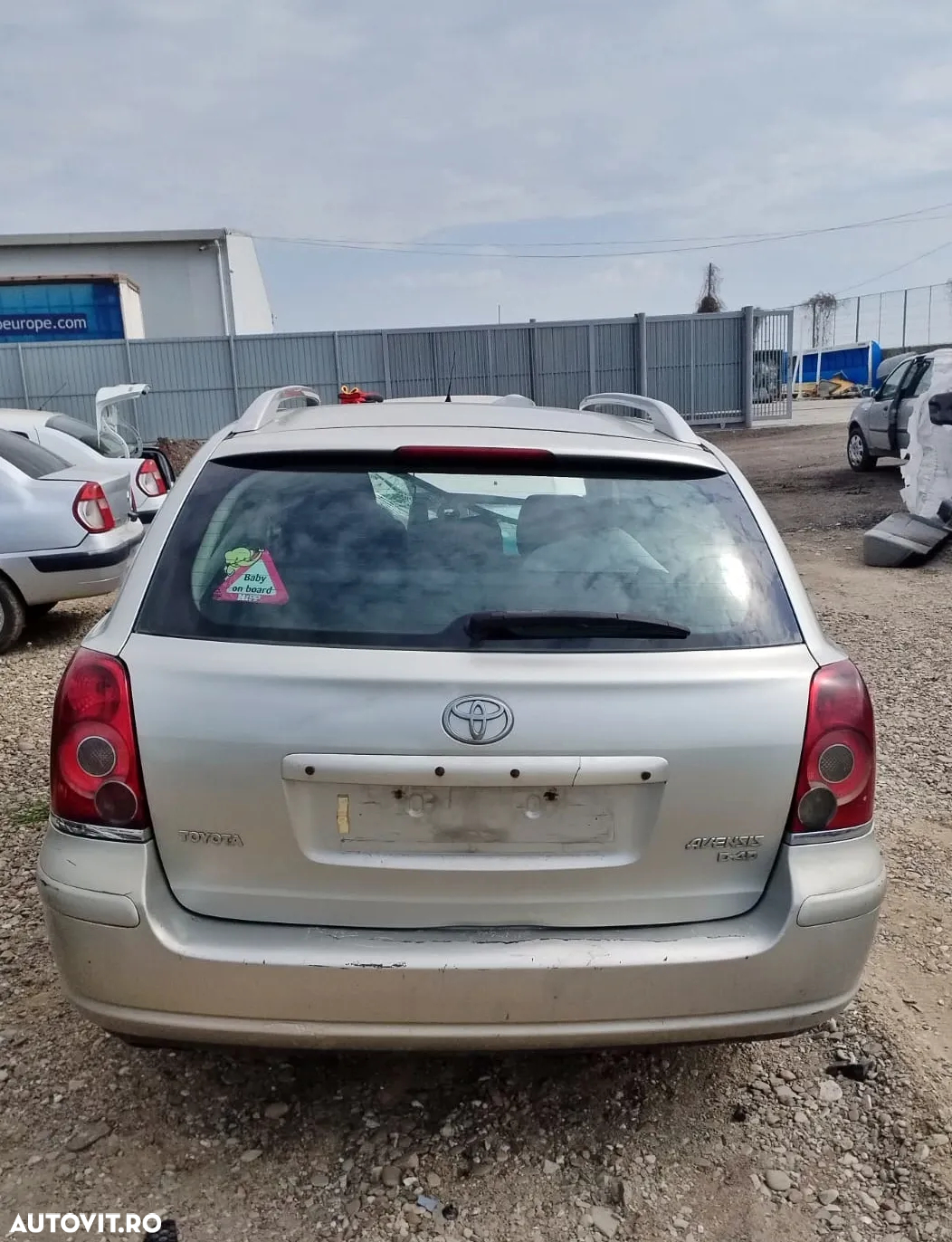 Dezmembram Toyota Avensis II Break - 4