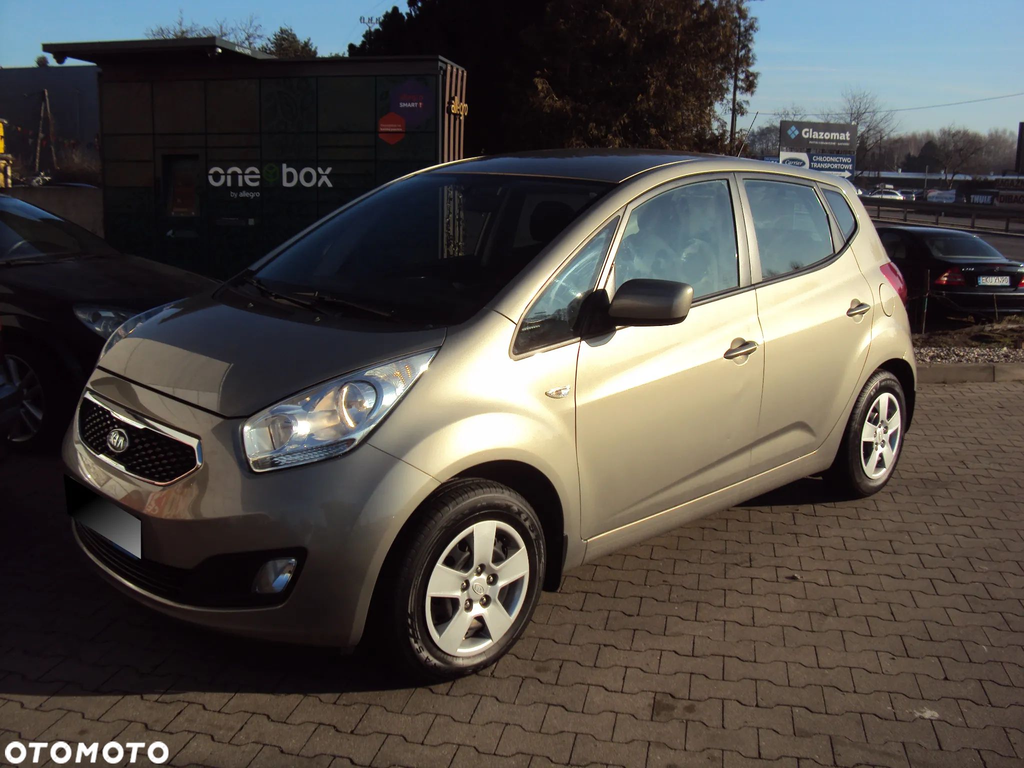 Kia Venga 1.4 CVVT Business Line - 1