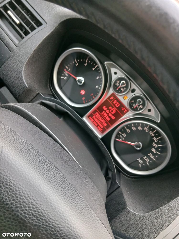 Ford Kuga 2.5 Titanium - 16