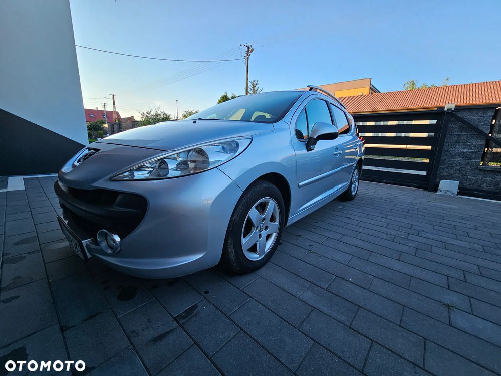 Peugeot 207 1.4 - 2