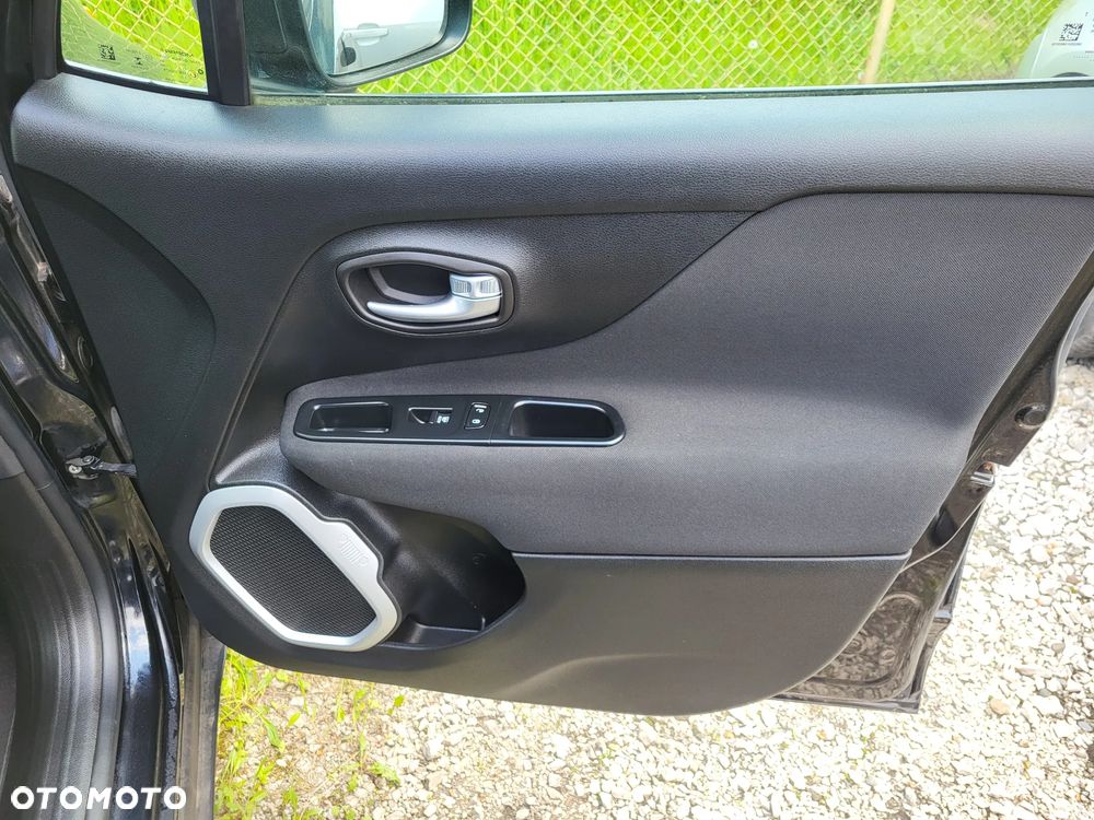 Jeep Renegade 1.6 E-TorQ Sport - 19