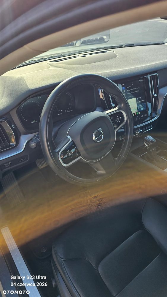 Volvo S60 T5 Momentum Pro - 11