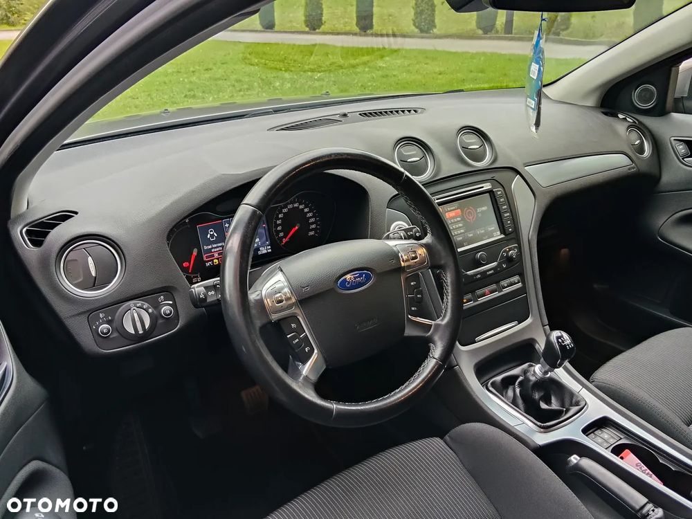 Ford Mondeo Turnier 2.0 TDCi Titanium - 22