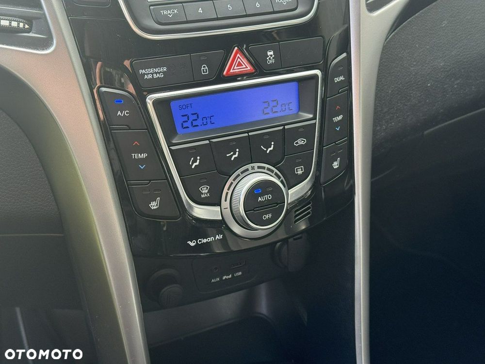 Hyundai i30 - 15