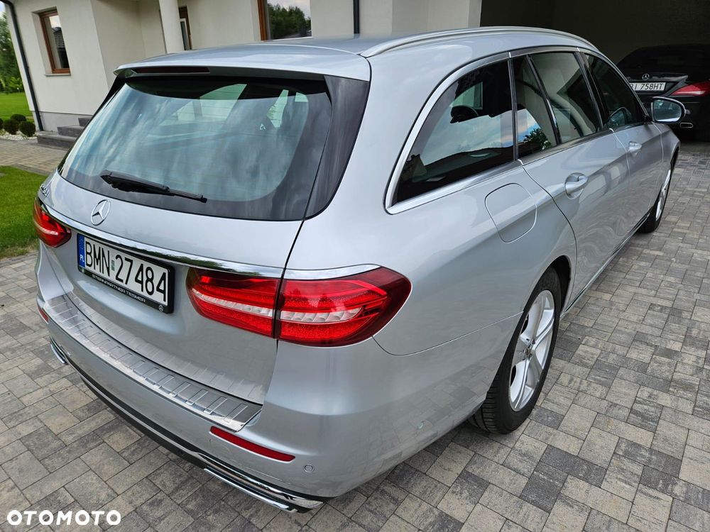 Mercedes-Benz Klasa E 220 d 9G-TRONIC - 6