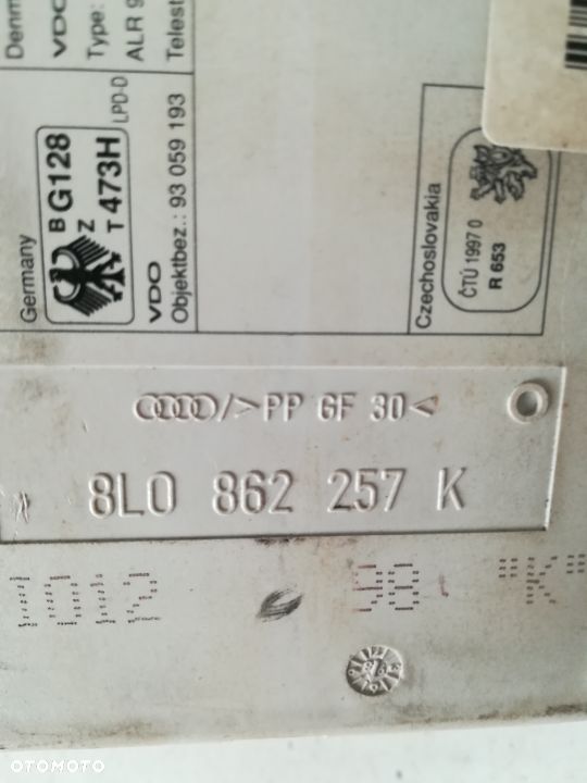 POMPKA ZAMKA CENTRALNEGO AUDI A3, A4, A6 8L0862257K - 5