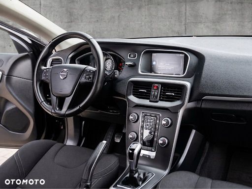 Volvo V40 D2 Kinetic - 31